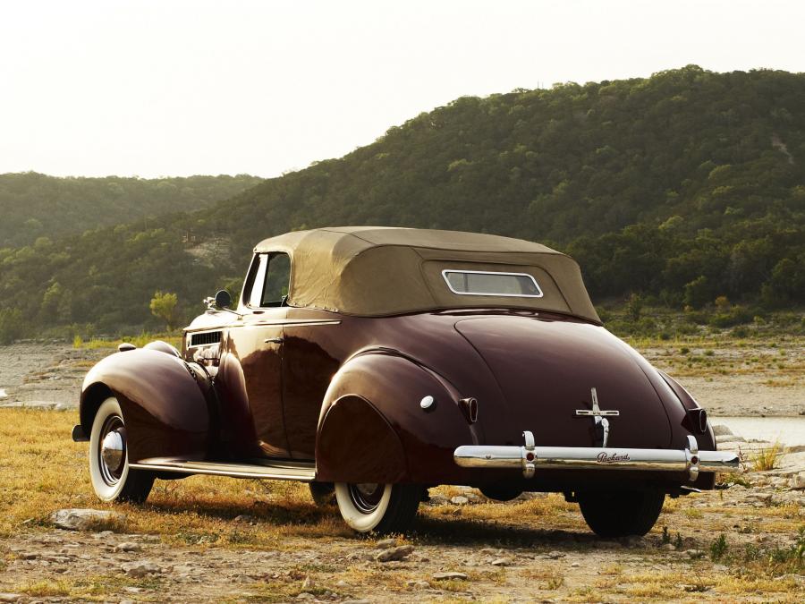  Packard 120 Convertible Coupe 1940 года  (фото 18 из 29)